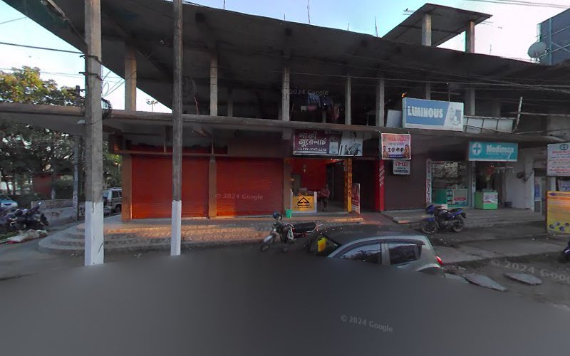 A Loreal Unisex Hair Spa & Salonn