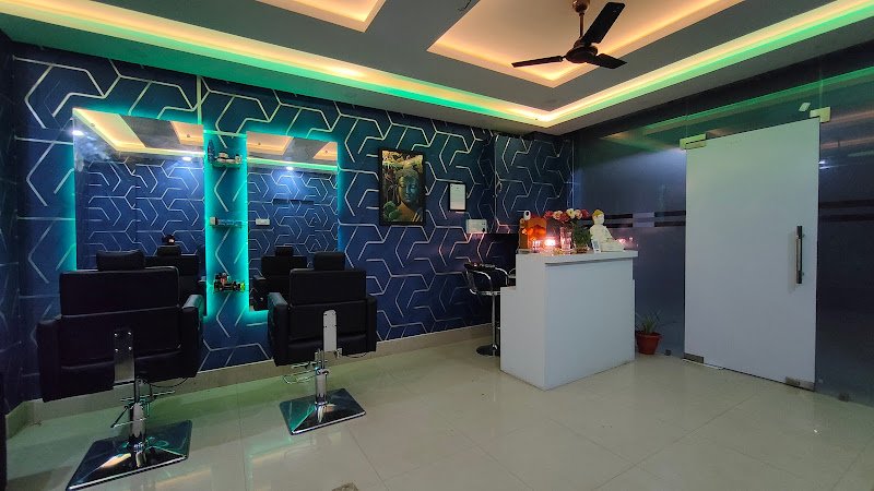 Aura Spa & Salon