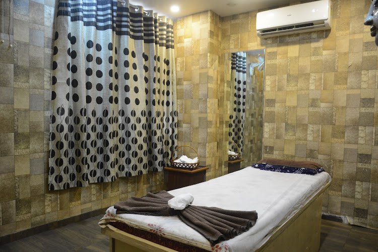 Bliss Thai Spa Latur