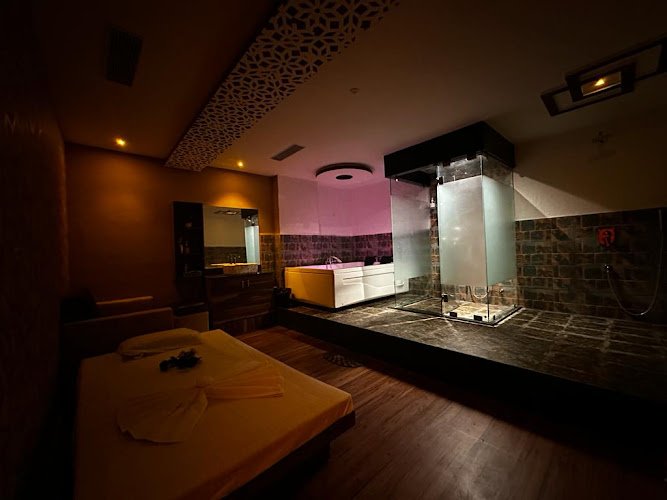 Blue Ocean Spa In Chembur