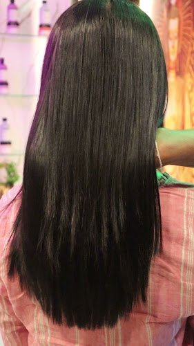 CRESCENT FAMILY SALON