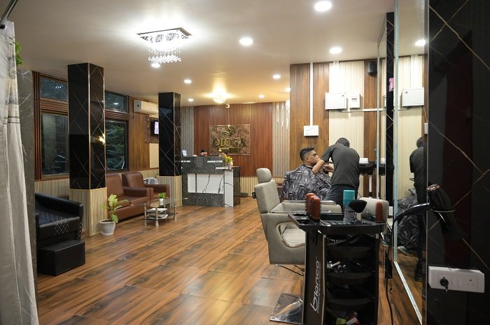 DIOSA UNISEX SALON AND ACADEMY