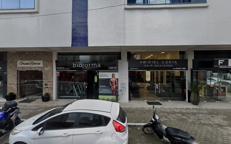 Design de Sobrancelha