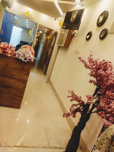 EMPIRE UNISEX FAMILY SALON AND SPA