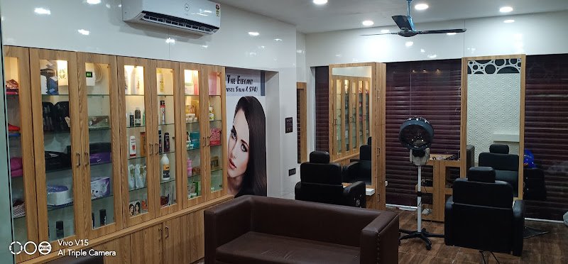 Elegant- Unisex Salon and Spa