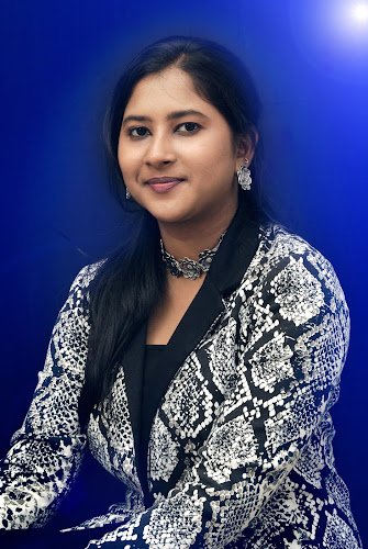 Elloraa beauty parlour