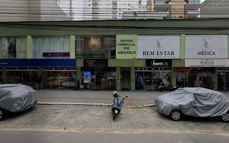 Enfª.Thaís Magalhães - Terapeuta Manual