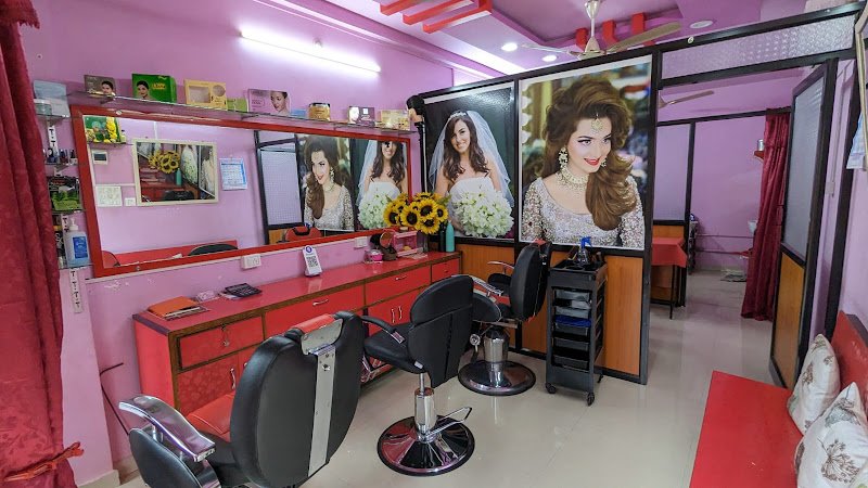 Eva Beauty Parlour