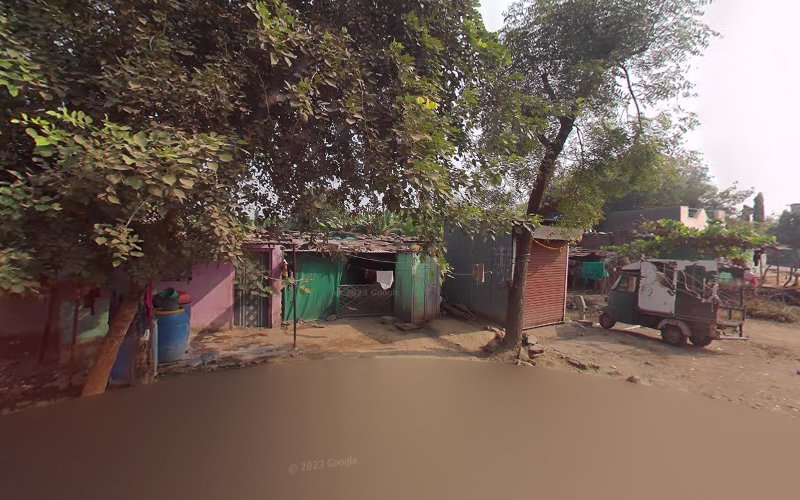 Friends Mains Parlar