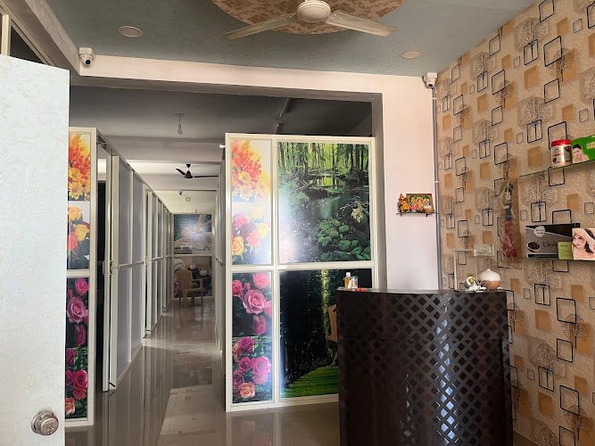 GOLDEN SPA AND FAMILY SALON