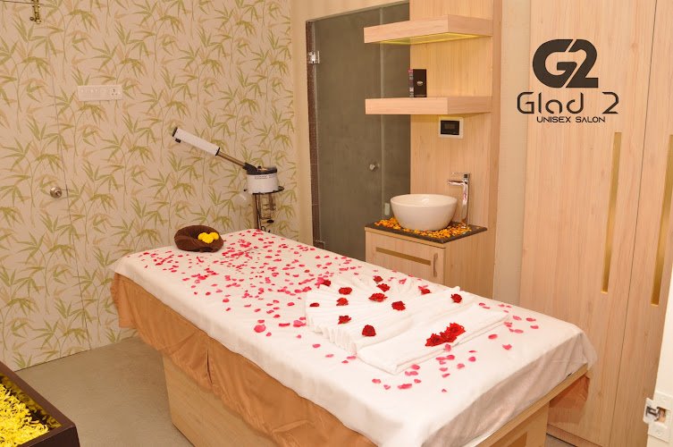 Glad2 Unisex Salon