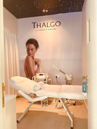 Golden Beauty Care Center صالون قولدن بيوتي