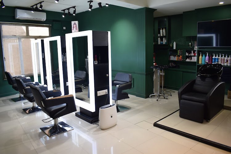 Hlutea Hair and Beauty