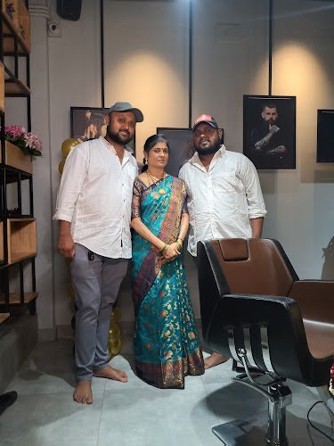 Invogue Unisex Salon and Academy And SPA