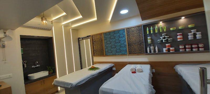 KAYAKALP Makeup Studio Salon Academy