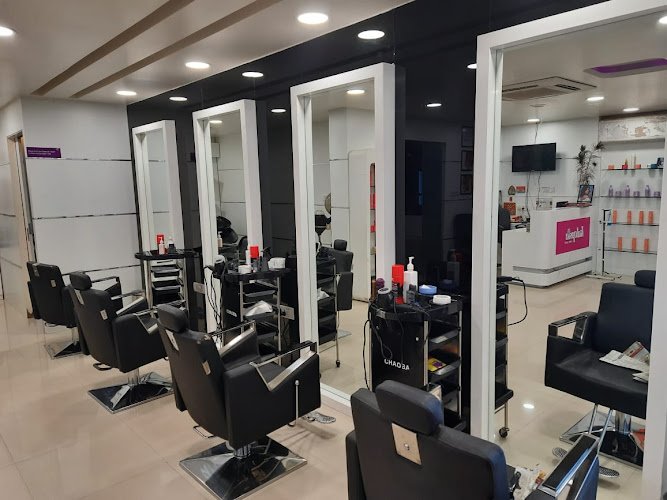 Kalopsia Family Salon