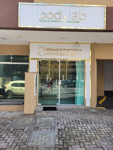 Luciana Borgheti Massoterapeuta