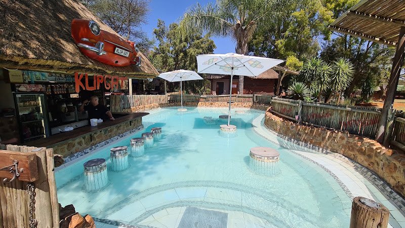 Mbizi Game Lodge & Spa