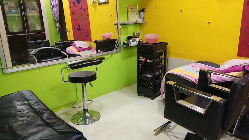 Meenu's herbal beauty parlour