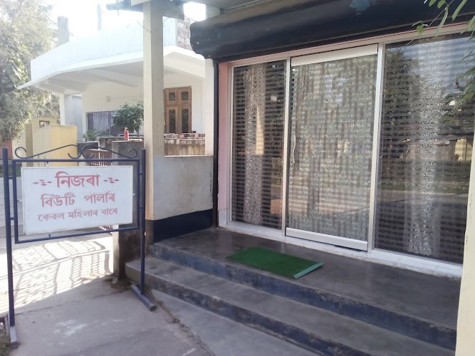 Nijara Beauty Parlour And Spa Saloon For Woman