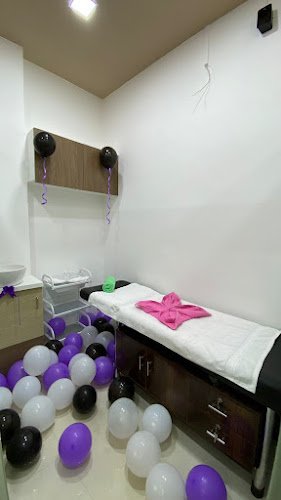 PRAJ Salon & Academy