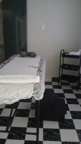 Pedras Quentes Massagem Relaxante Ponto de Equilibrio Botucatu Josy