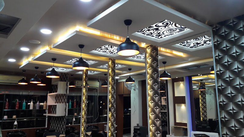 Pratik & Harish Salon