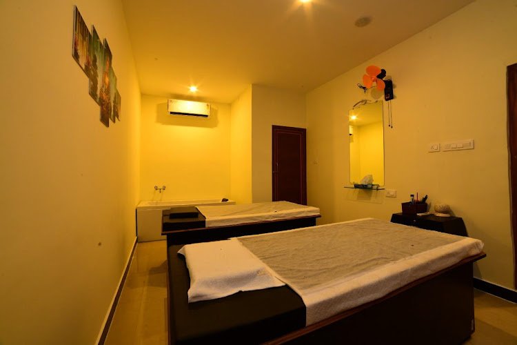 RoyalMantra Spa & Salon