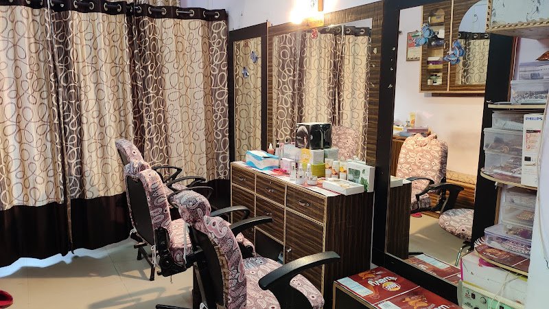 Sandhya Beauty Parlour