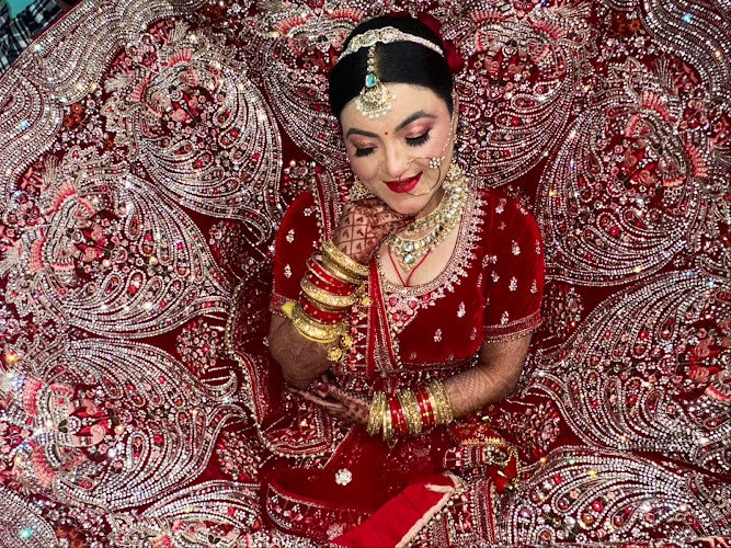 Siddharth beauty parlour