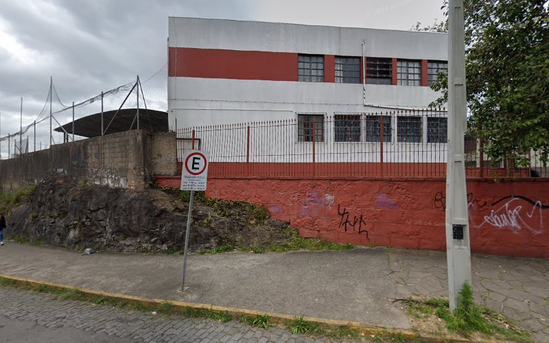 Soeli executiva amaka Paris