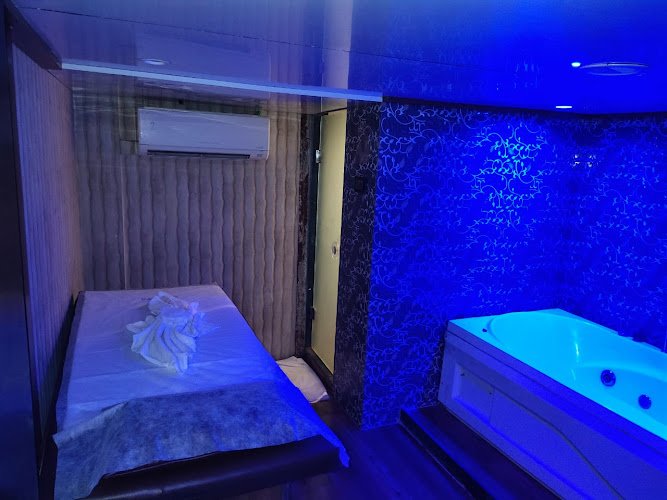 Status Spa Powai - Bangkok Style Massage in Powai