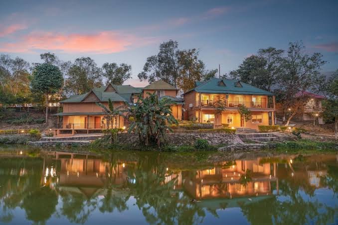 Summit Green Lake Tea Resort