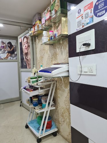 SunShine Unisex Beauty Salon & Tattoo Studio