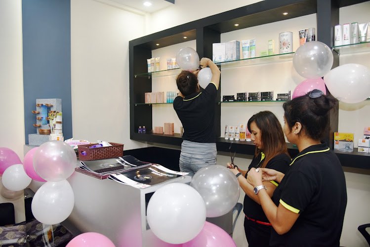 Sushila beauty salon and makeup studio