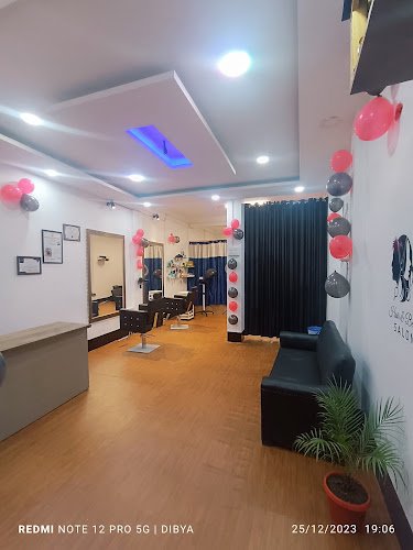 TOUCH IN CLASS UNISEX SALON