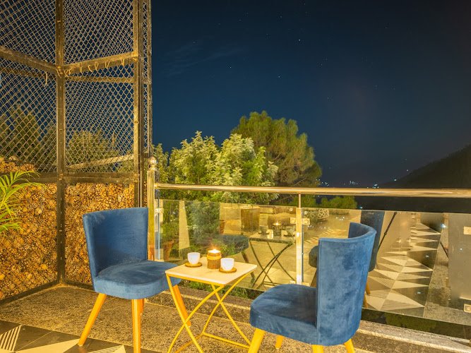 The Mountain Paradise Resort