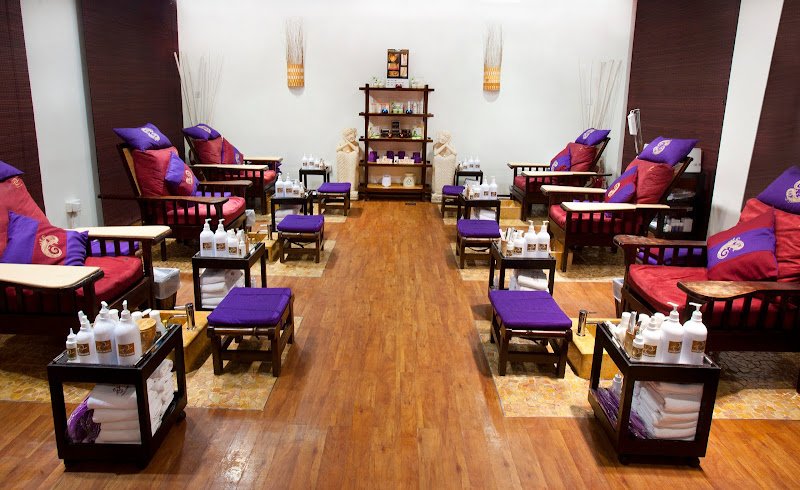 Tips and Toes | Arabian Ranches Community Center