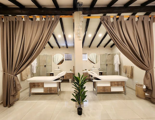 Unique Creations - By Kayla