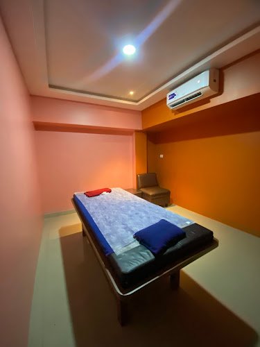 Unnat Spa In Vashi