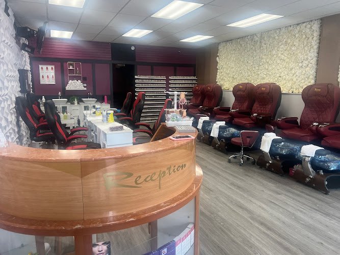 Welcome Nails & Spa