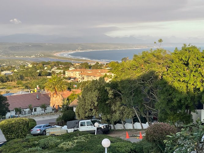 Whalesong Hotel and Hydro