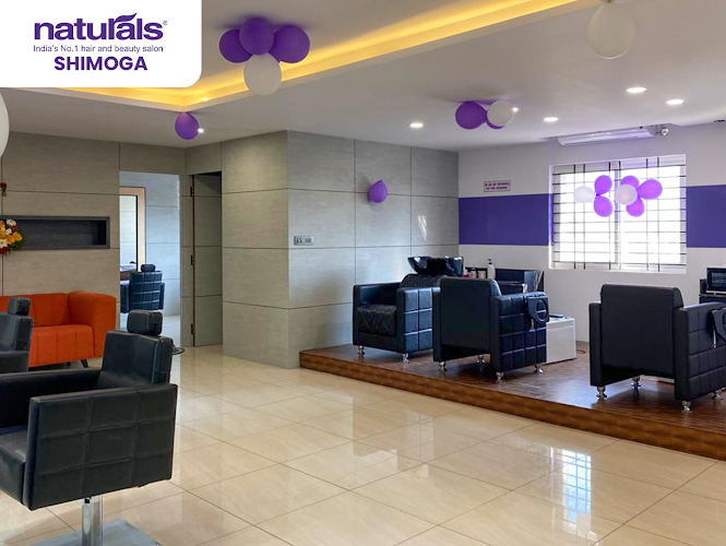 naturals Unisex Salon Shimoga
