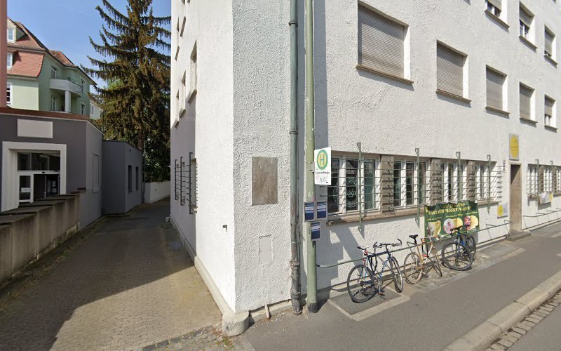 Carina Dhana Lakshmi - Naturspiritualität