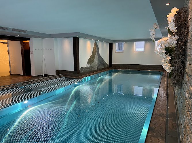 SCHLOSS Spa – CBD & Adaptogenics