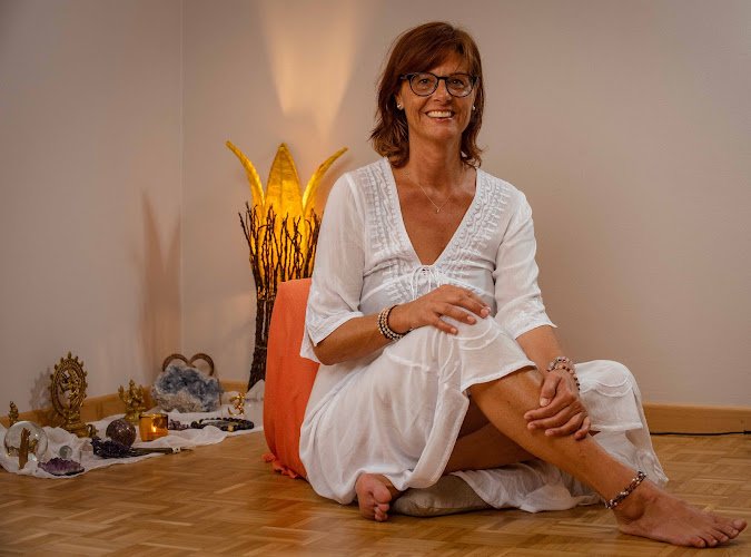 Su'Lea Tantra Bern: Verbinde Leidenschaft und Spiritualität. Erlebe sexuelle Energie aussergewöhnlich anders.