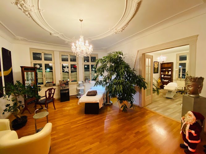 TYPISCH ADLER Beauty | Wellness | Kosmetik